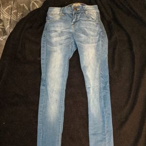 Blue skinny jeans